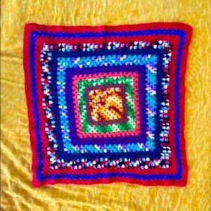 Vintage Handmade Granny lap blanket ~32”x32”